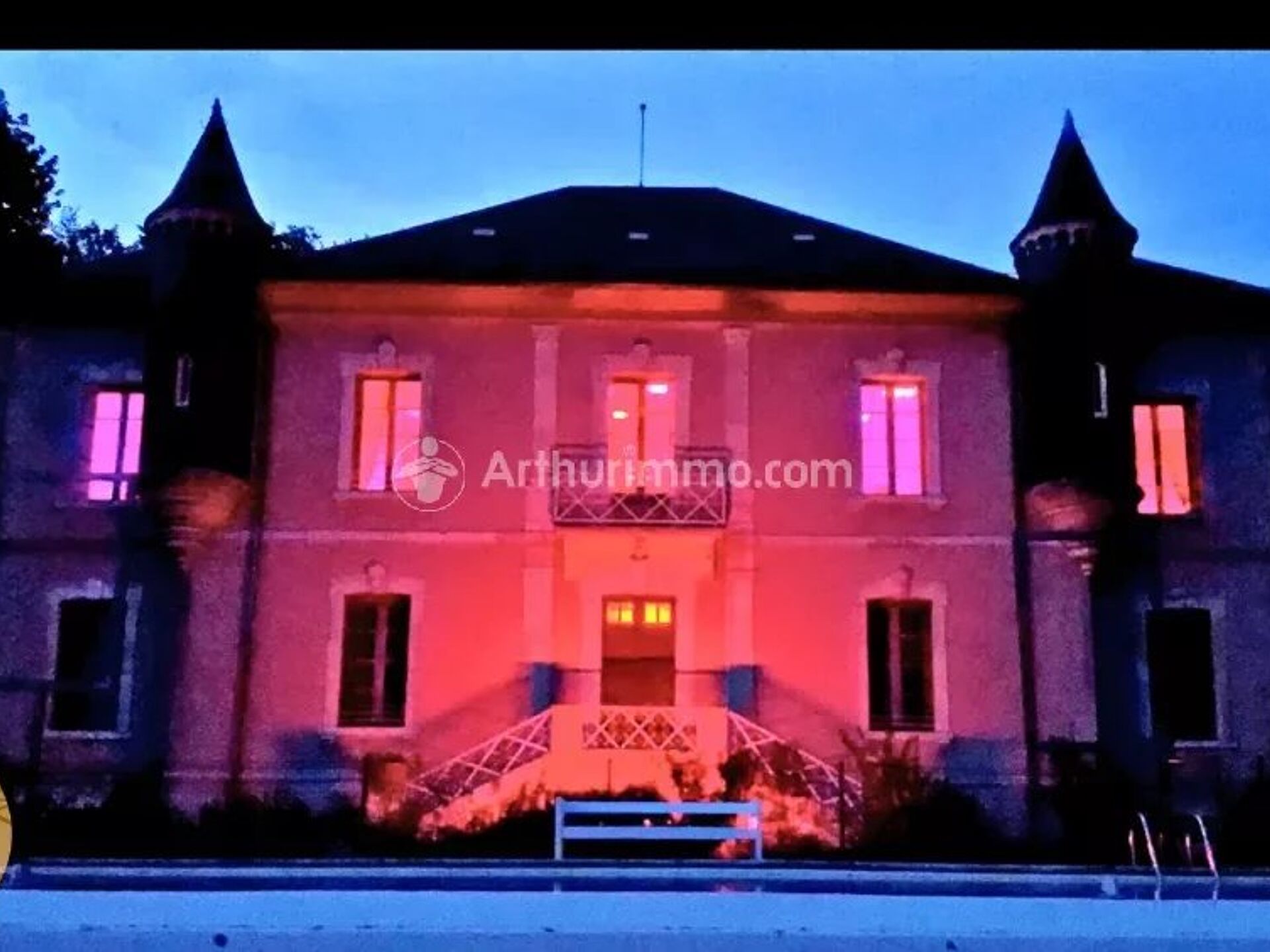Vente Maison 1950m² 20 Pièces à Lacaune (81230) - Arthurimmo