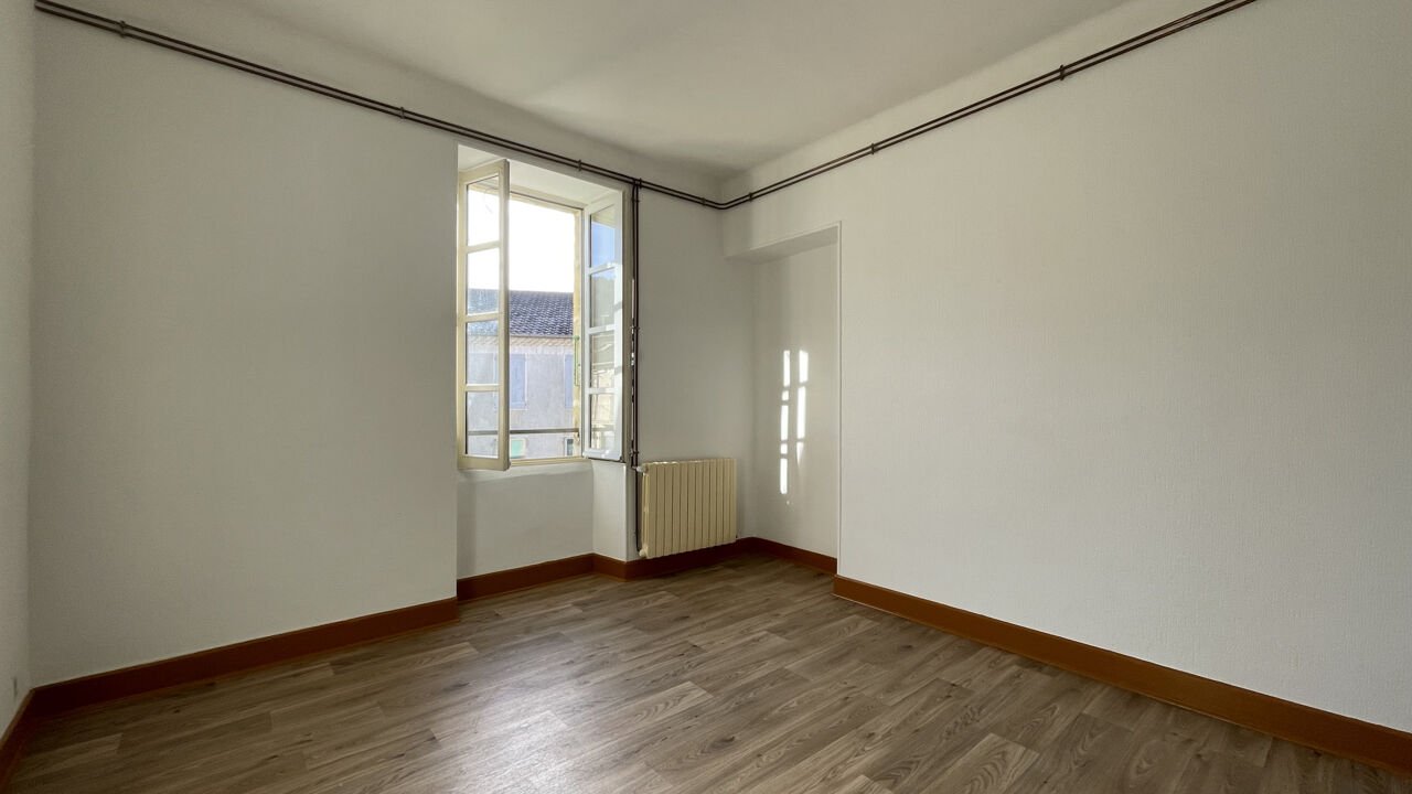 appartement 2 pièces 45 m2 à louer à Vals-les-Bains (07600)