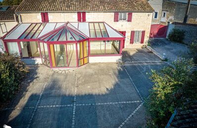 vente maison 228 975 € à proximité de Pioussay (79110)