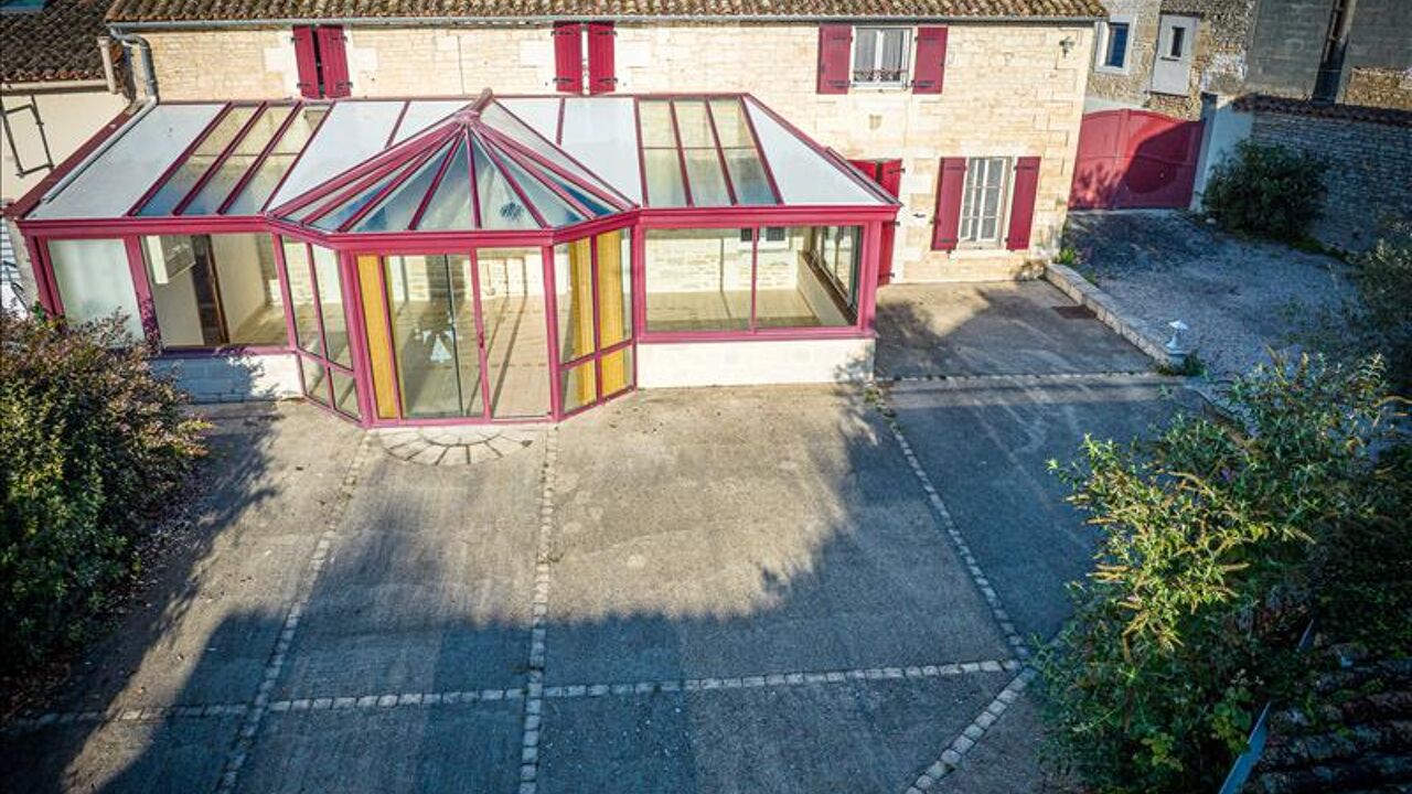 maison 5 pièces 173 m2 à vendre à Périgné (79170)