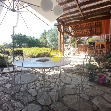 Maison 9 pièces 568800 €