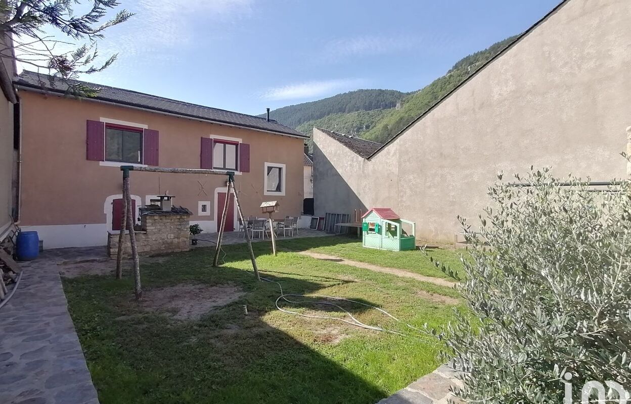 maison 4 pièces 111 m2 à vendre à Ispagnac (48320)