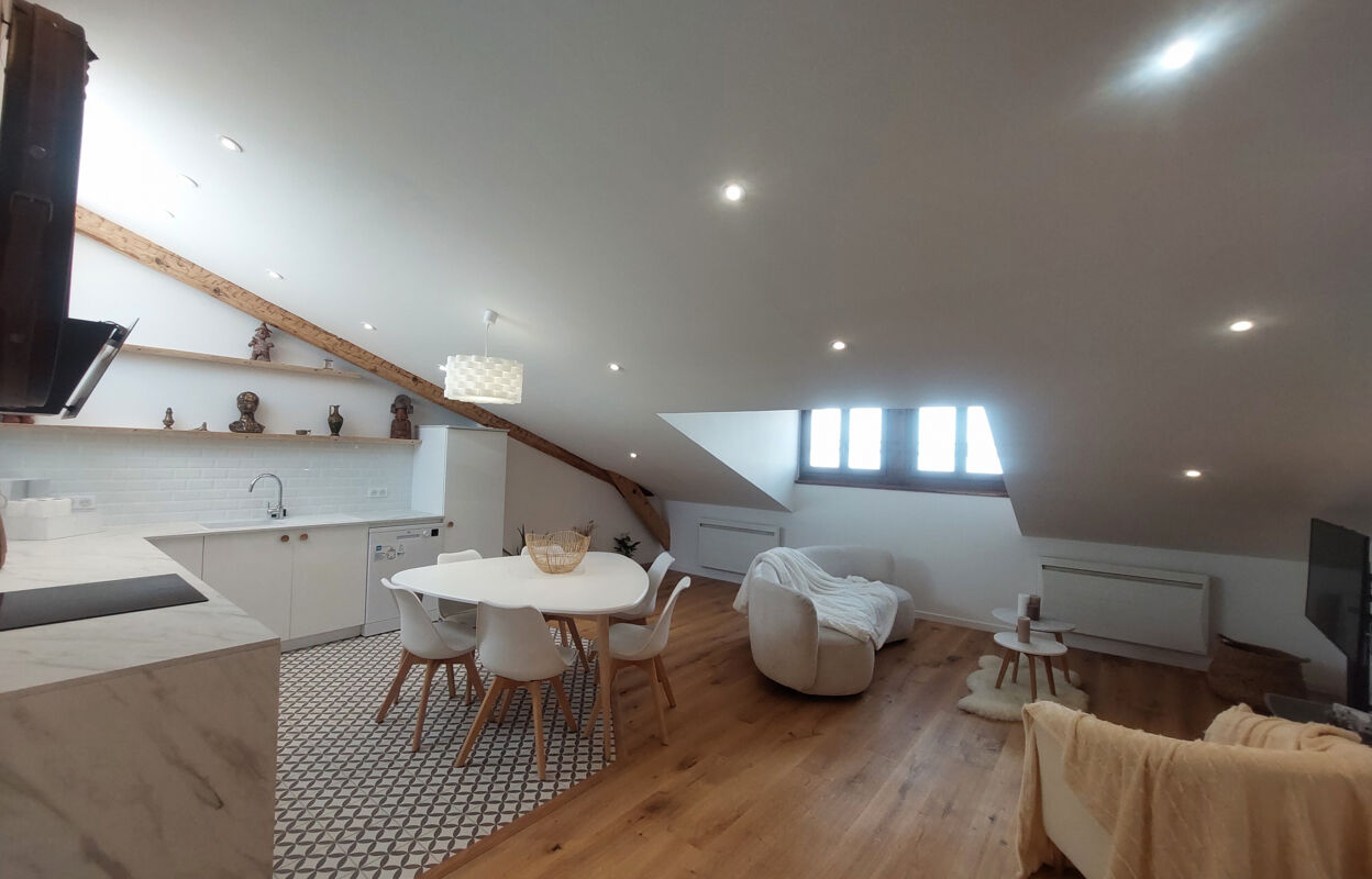 appartement 3 pièces 70 m2 à vendre à Barcelonnette (04400)