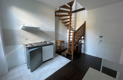 location appartement 350 € CC /mois à proximité de Foix (09000)