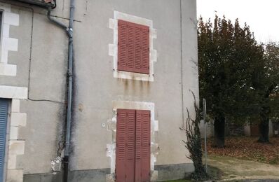 vente maison 56 950 € à proximité de Roumazières-Loubert (16270)
