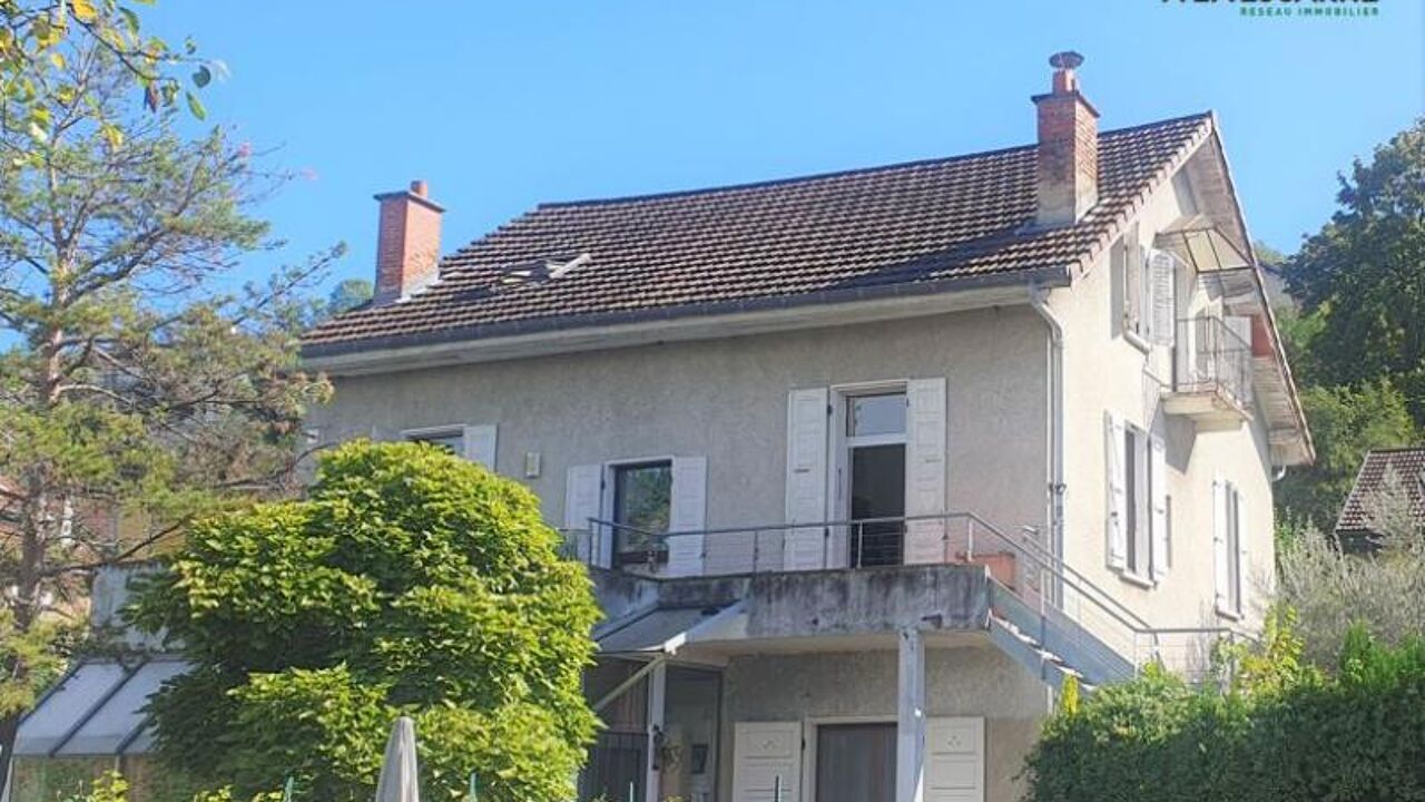 maison 11 pièces 251 m2 à vendre à Aix-les-Bains (73100)