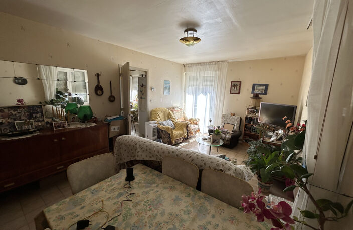 Lycée d'Alzon,  P4 en duplex loué de 81m2 — photo 2