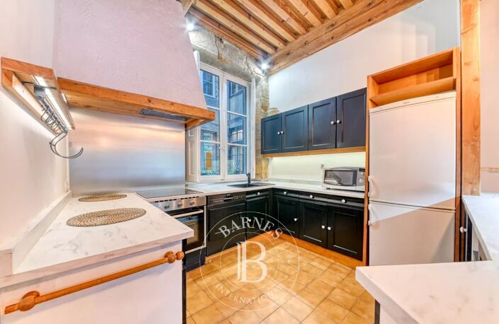 Lyon 2 - Quai Saint Antoine - Appartement de 139.68 m² - 2 Chambres — photo 5