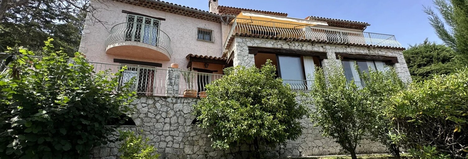 Maison 7 Pièces 692 m² à vendre à Tourrettes-sur-Loup (06140)