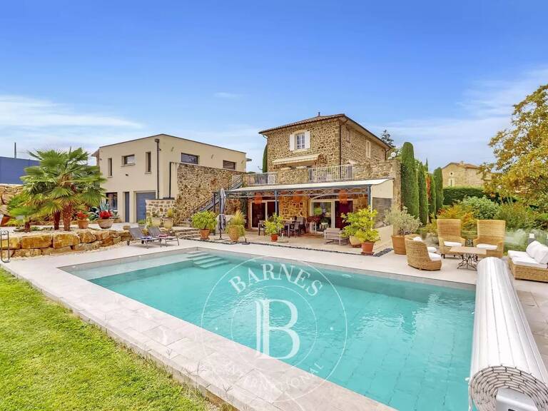 Vernosc-Lès-Annonay - Maison en pierres de 380 m² - Terrain de 7 718 m² - 5 chambres — photo 1