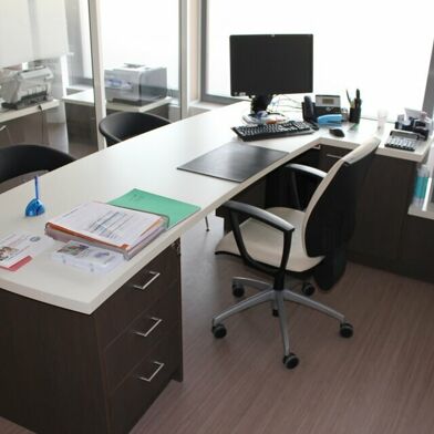 Bureau 125 m²