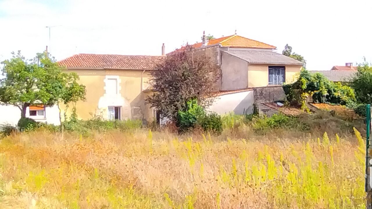 maison 5 pièces 150 m2 à vendre à Bignoux (86800)