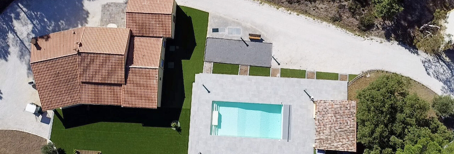 Maison 9 Pièces 272 m² à vendre à Collobrières (83610)