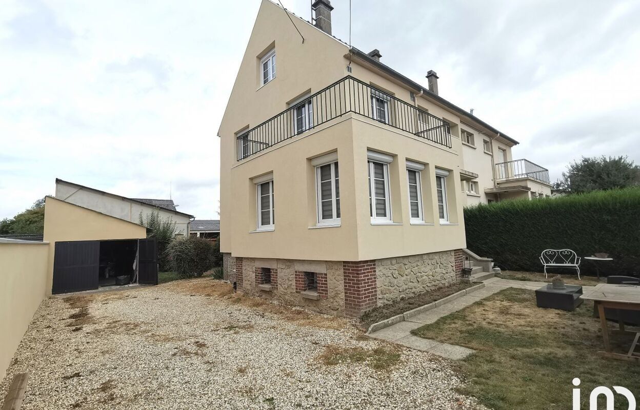 maison 6 pièces 110 m2 à vendre à Gournay-en-Bray (76220)