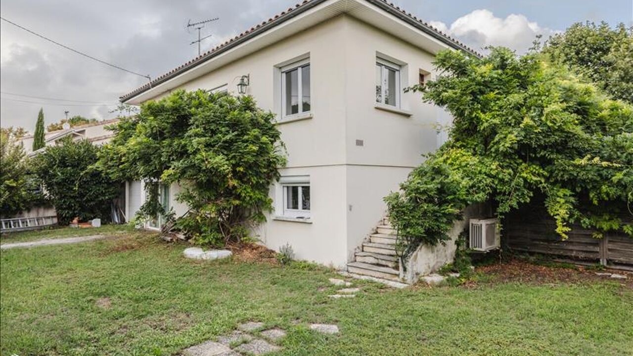 maison 6 pièces 159 m2 à vendre à Saint-Médard-en-Jalles (33160)