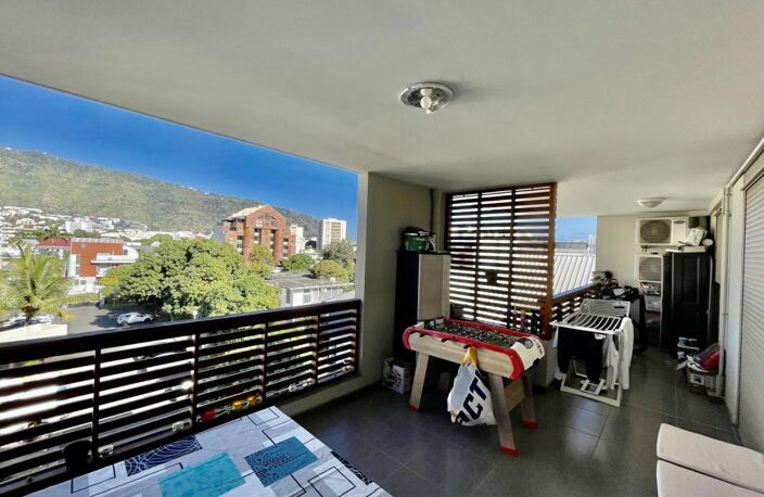 Saint Denis Centre – Appartement T3 de 83,37 m2 — photo 2