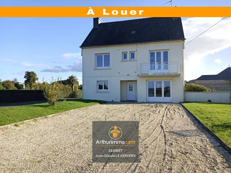 Maison 3 chambres à louer à SAINT CARREUC — photo 1