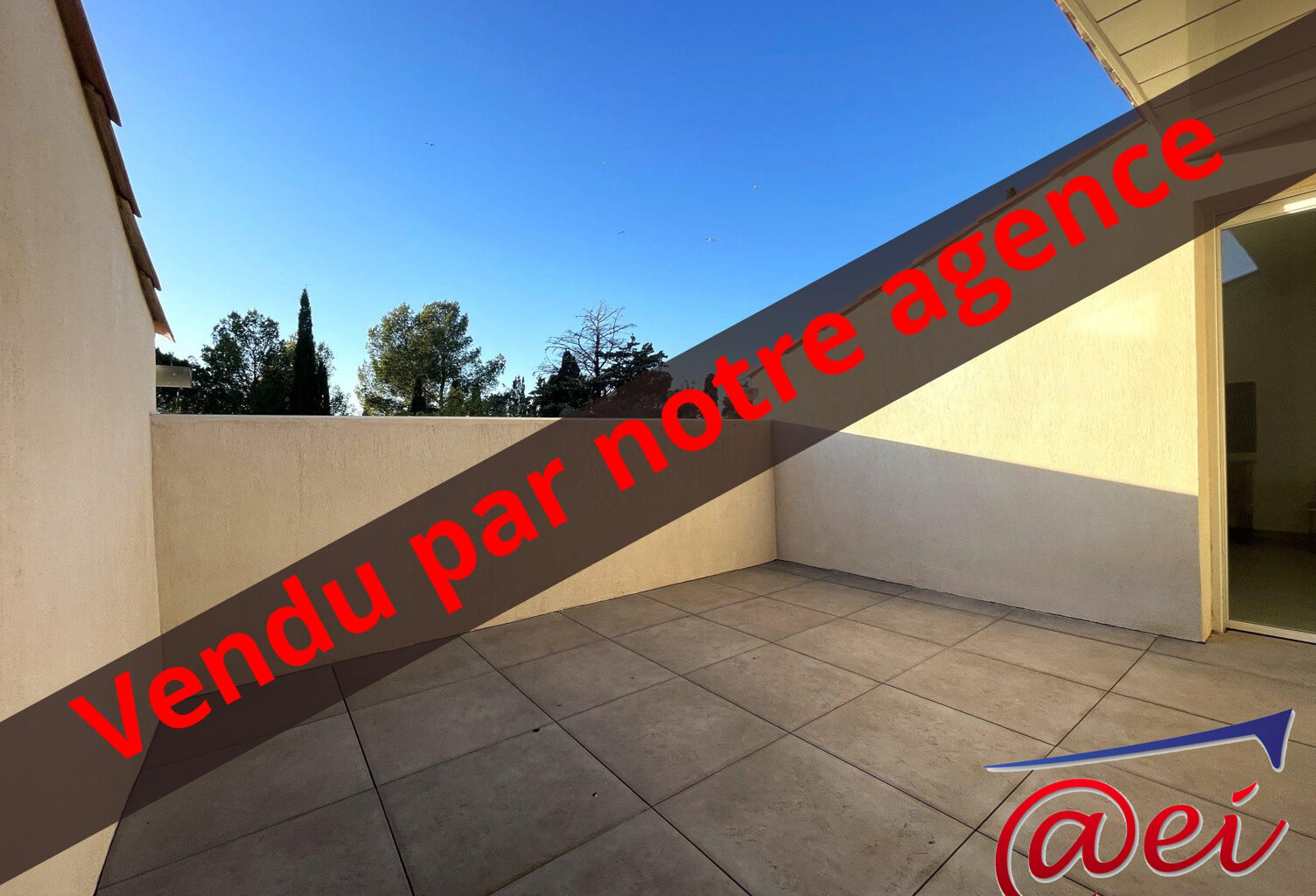 Appartement T3 aperçu mer dernier étage - Garage double — photo 1