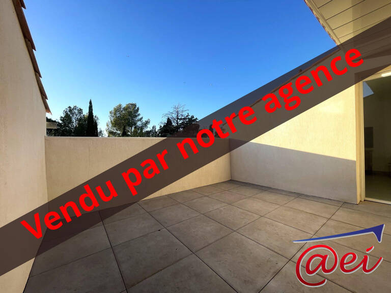 Appartement T3 aperçu mer dernier étage - Garage double — photo 1
