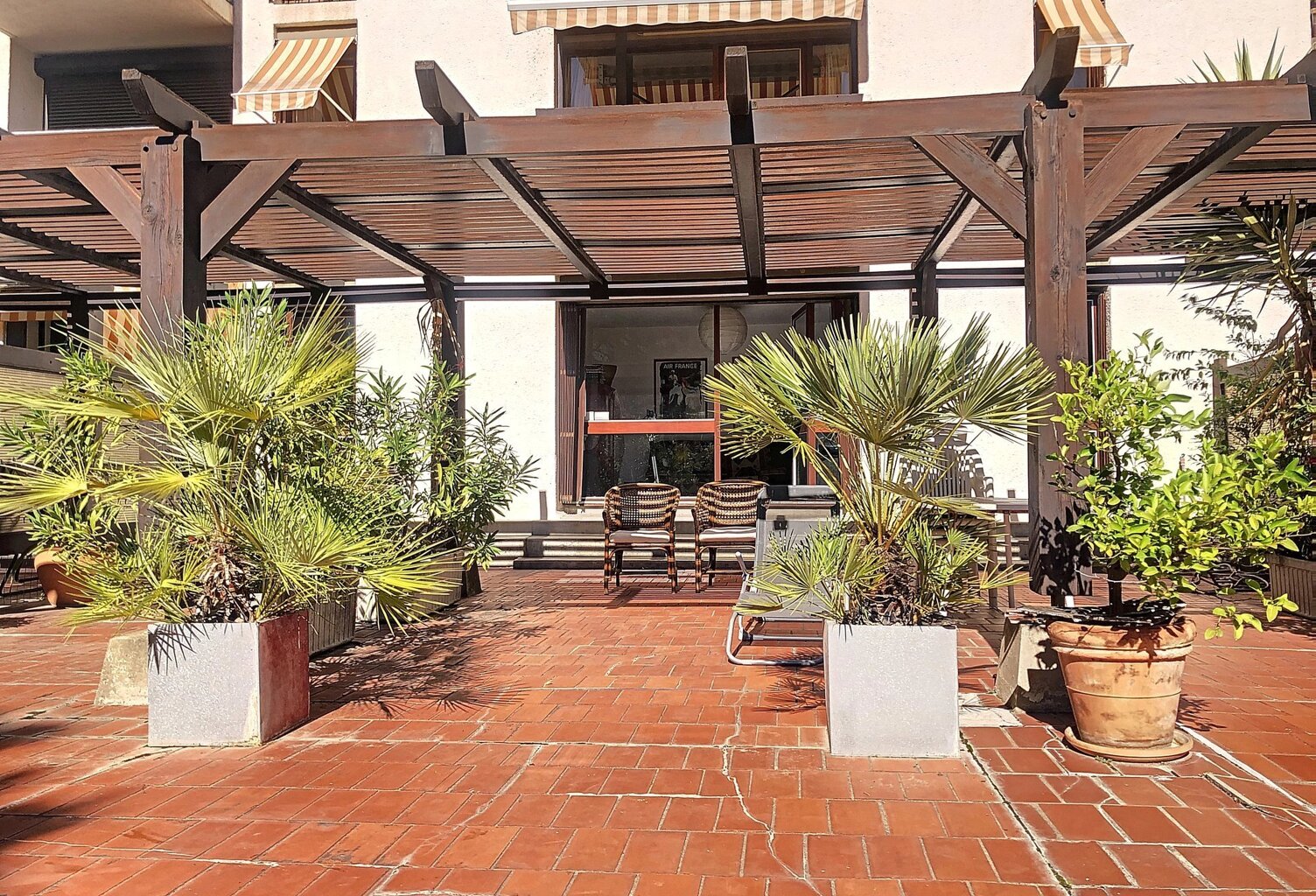 PERPIGNAN T3 TERRASSE DE 100M2 EN DUPLEX PARKING — photo 1