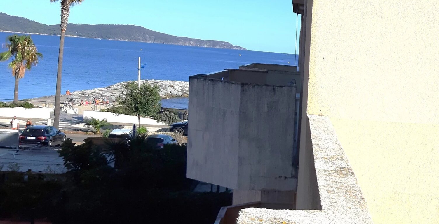 CAVALAIRE T3 48m² VUE MER et PLAGE — photo 1