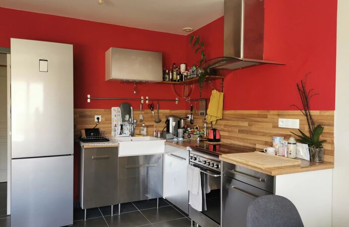 Maison, plain-pied, 3 pièces, garage et jardin — photo 3