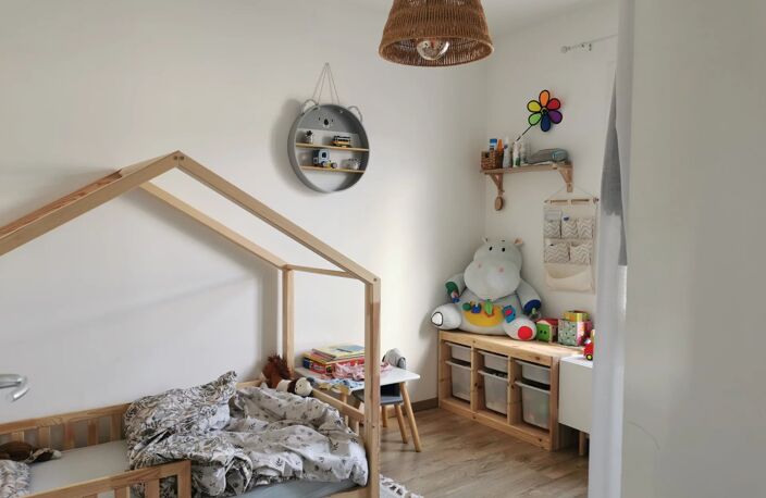 Maison, plain-pied, 3 pièces, garage et jardin — photo 5