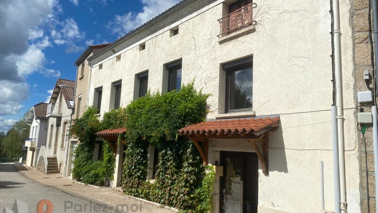 maison 15 pièces 220 m2 à vendre à Sainte-Sigolène (43600)