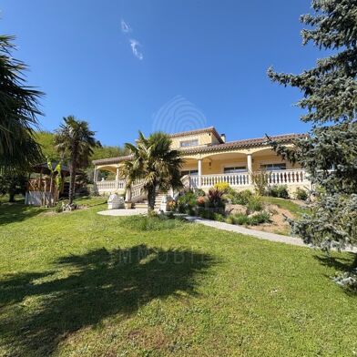 Maison 10 pièces 890000 €