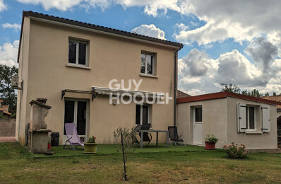 vente maison 211 000 € à proximité de Saint-Cyr (86130)