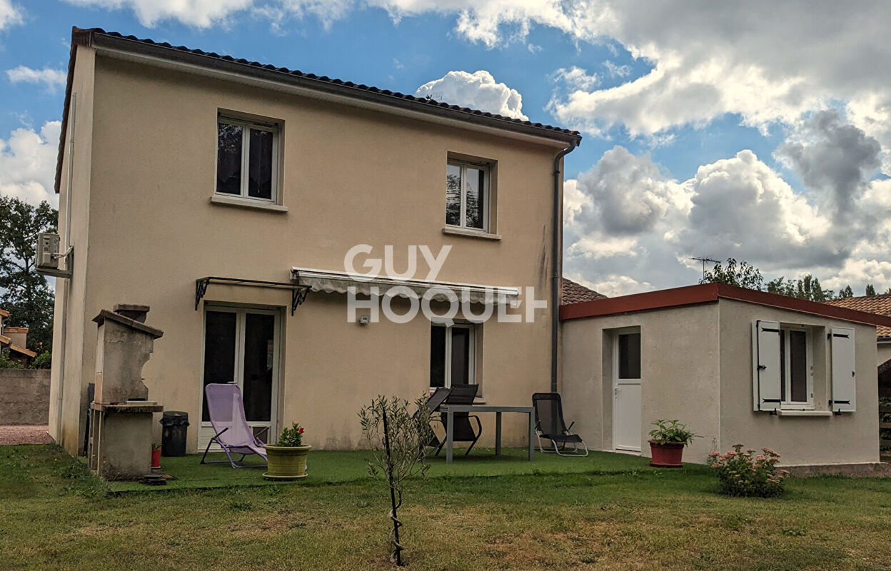 maison 5 pièces 119 m2 à vendre à Naintré (86530)
