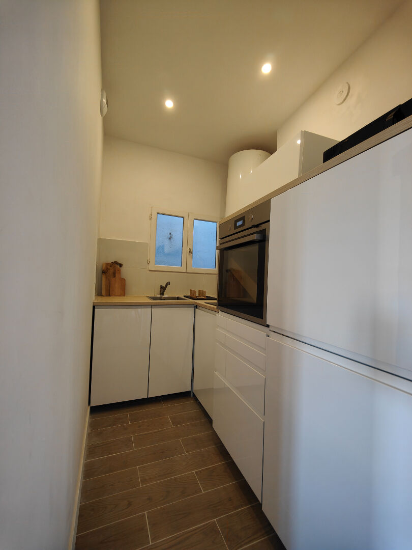 Photo Location Appartement 56 m² à Toulon 750 ¤ CC /mois image 4/4