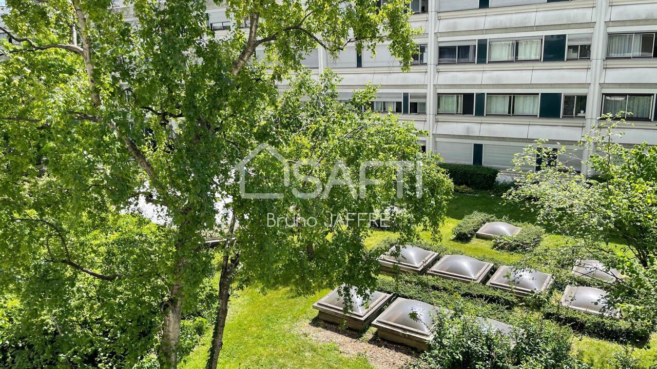 appartement 5 pièces 106 m2 à vendre à Paris 15 (75015)