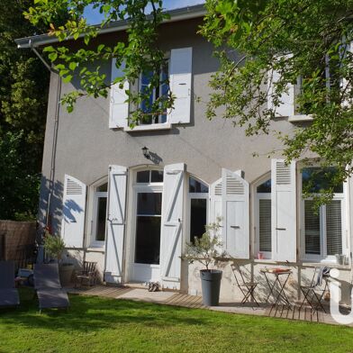 Maison 7 pièces 162 m²