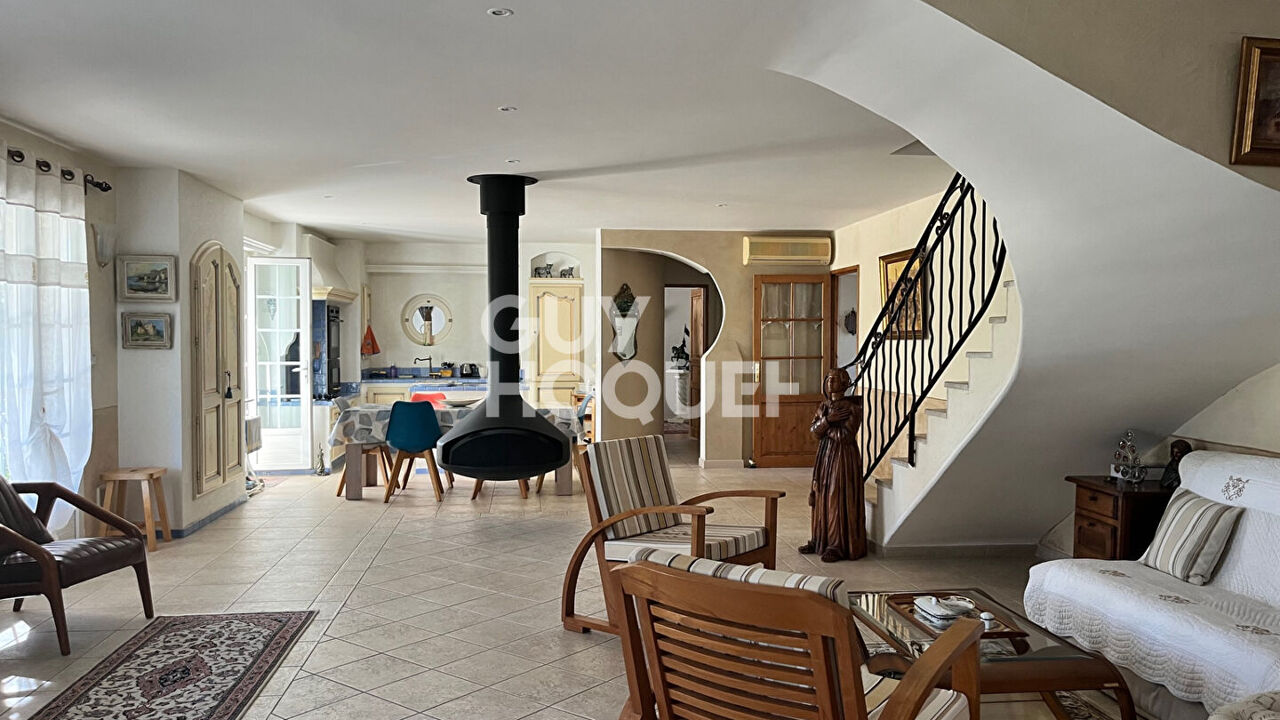 maison 8 pièces 191 m2 à vendre à Saint-Laurent-des-Arbres (30126)