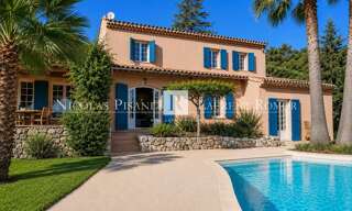 Maison 6 Pièces 243 m² à vendre à Villefranche-sur-Mer (06230)