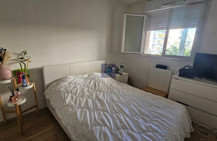 T3 — photo 3