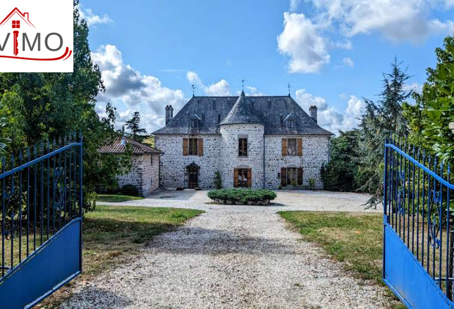 DANS UN CADRE EXCEPTIONNEL, MANOIR DU XVème SIECLE RESTAURE, — photo 1