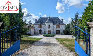 Maison 13 Pièces 436 m² à vendre à Lesterps (16420)