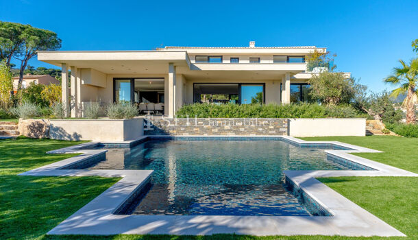 Villa / Maison 6 pièces  à vendre Sainte-Maxime 83120