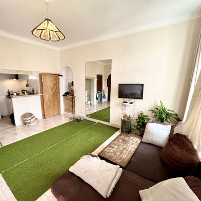 Immeuble  964999 €