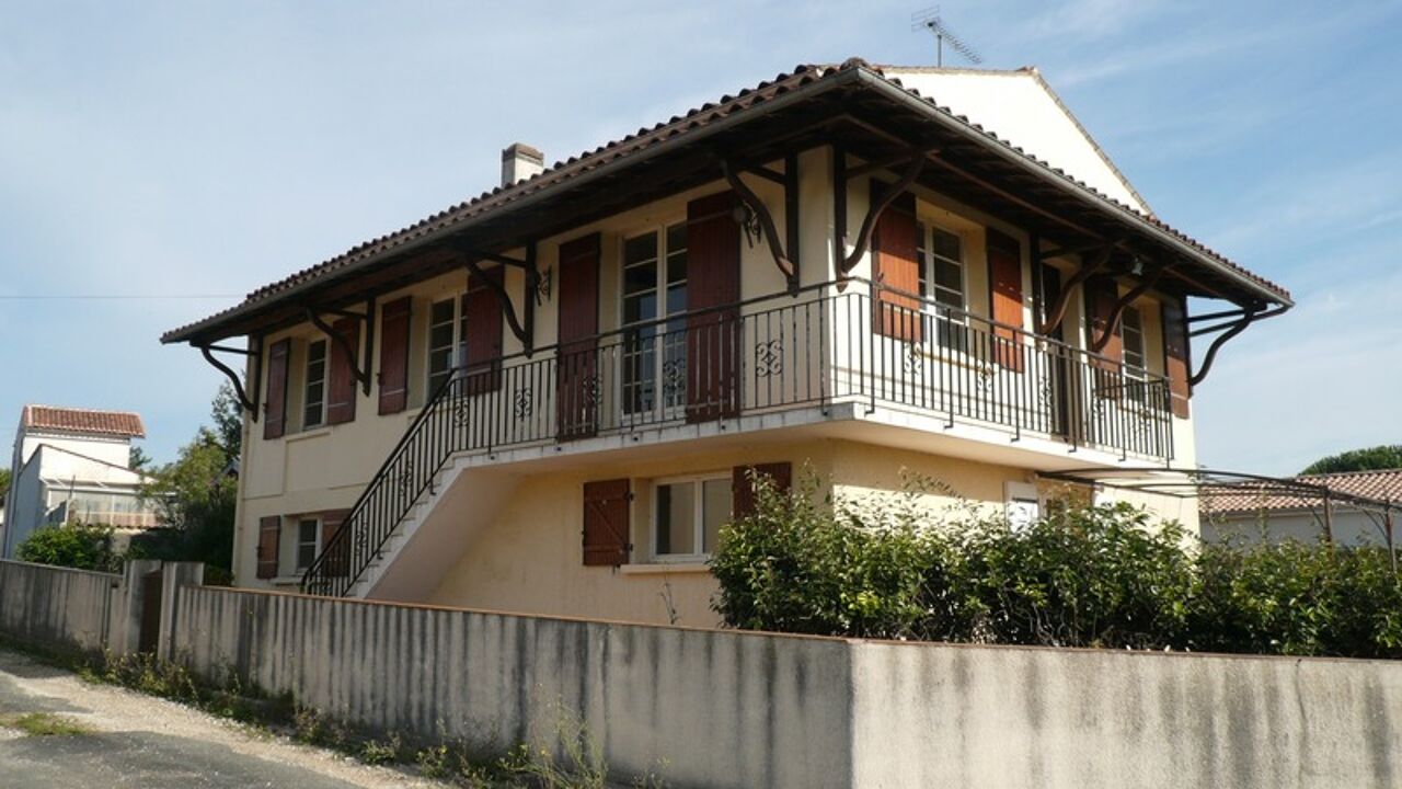 maison 7 pièces 151 m2 à vendre à Cognac (16100)