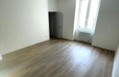 location appartement 400 € CC /mois à proximité de Le Tremblois (70100)