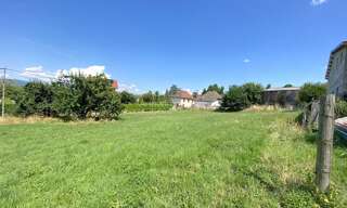 Terrain  1302 m² à vendre à Dolomieu (38110)