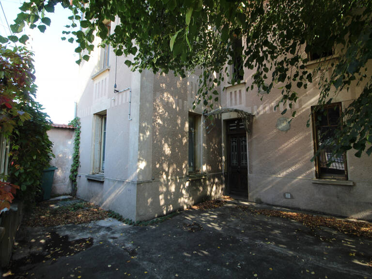 ROANNE, — photo 1