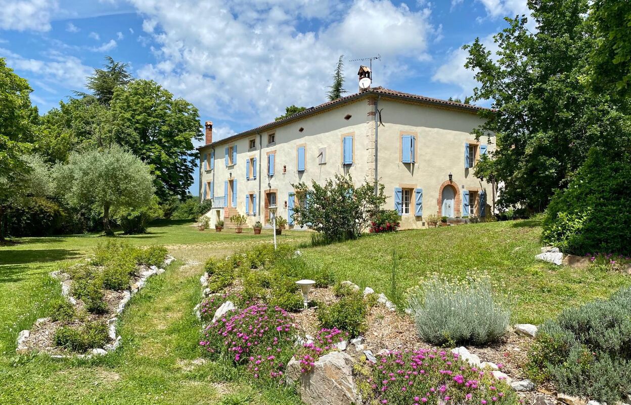 maison 31 pièces 800 m2 à vendre à Castres (81100)