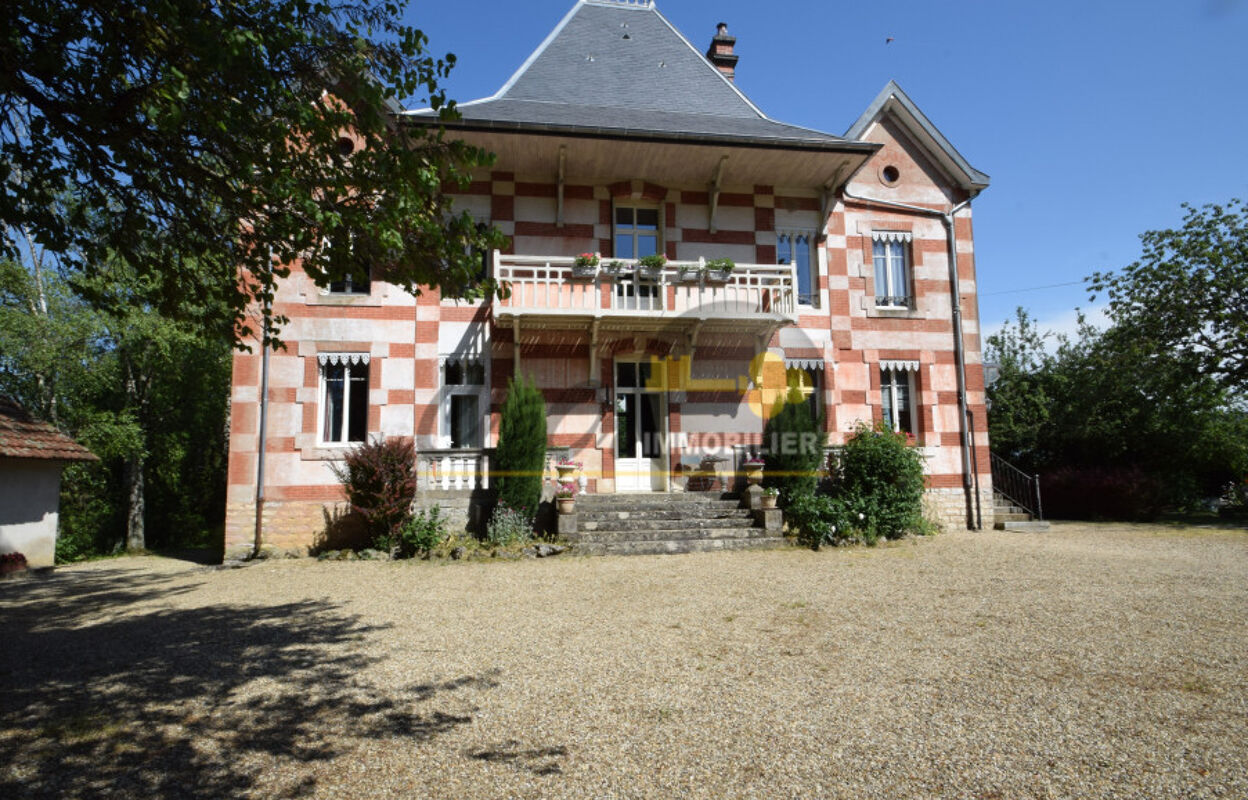 maison 5 pièces 125 m2 à vendre à Pierre-de-Bresse (71270)