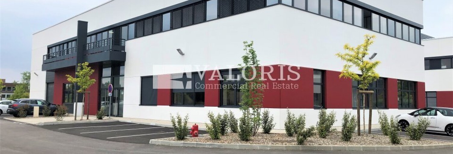 Bureau  346 m² à louer à Dardilly (69570)