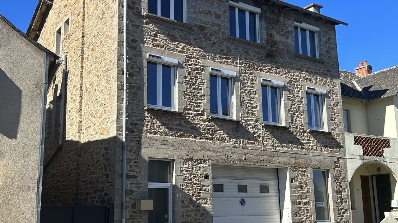 immeuble  pièces  m2 à vendre à Villefranche-de-Panat (12430)