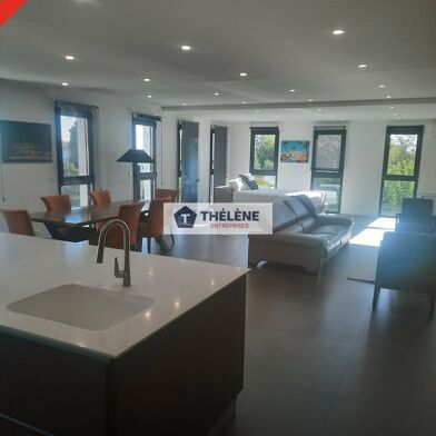 Commerce  950000 €